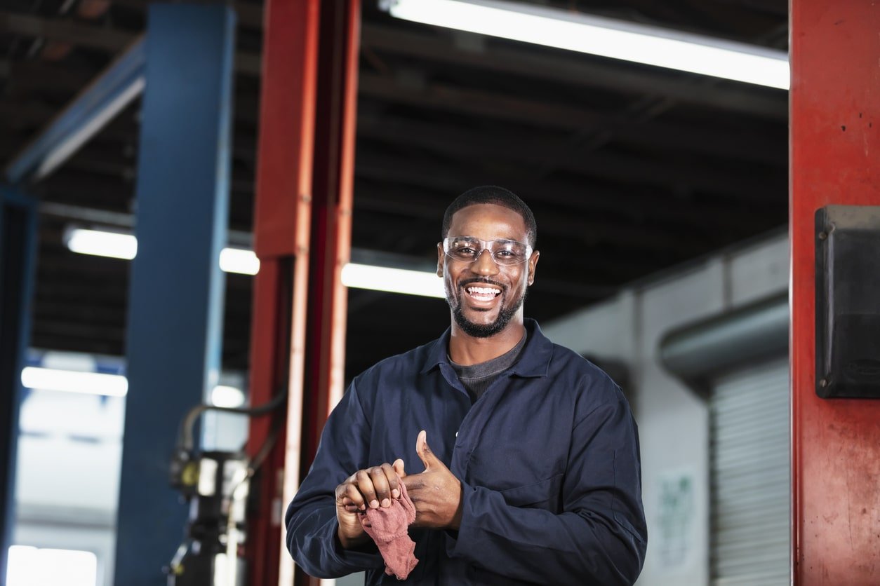 Automotive Trade School: Nurturing Skills for an Auto Career